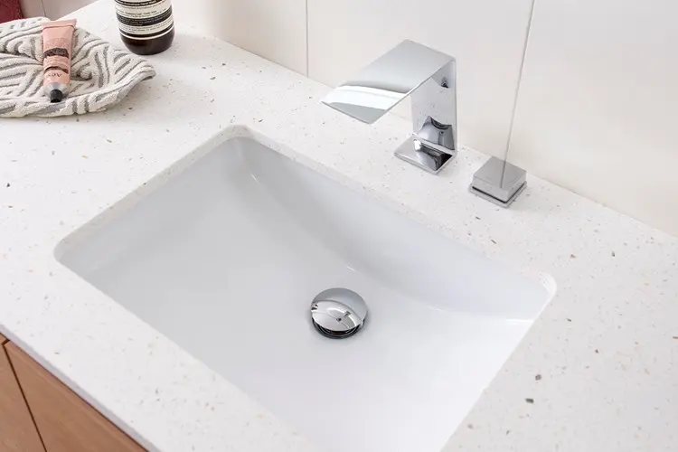 Gravity Under Counter Basin Gloss White 