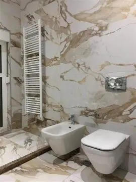 STARS LAPIS GOLD FLOOR TILE 30X30MM