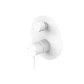 MECCA MATTE WHITE SHOWER MIXER WITH DIVERTOR