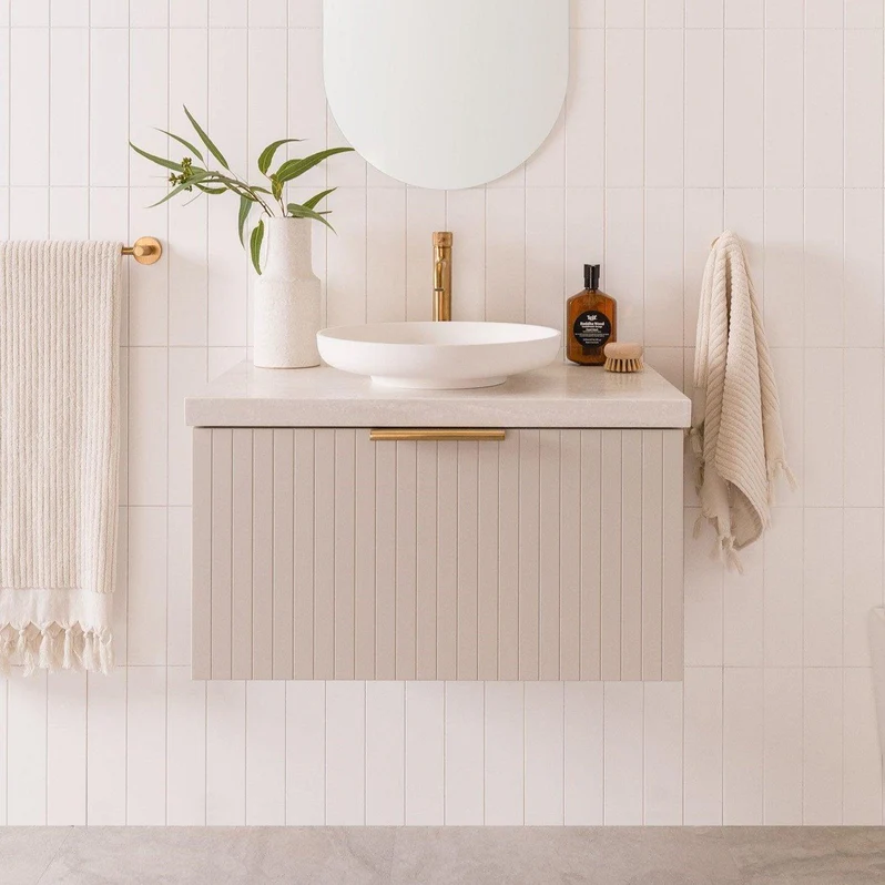 ADP Ashley Wall Hung Vanity All Drw Slim Center Basin 600 WH C CS