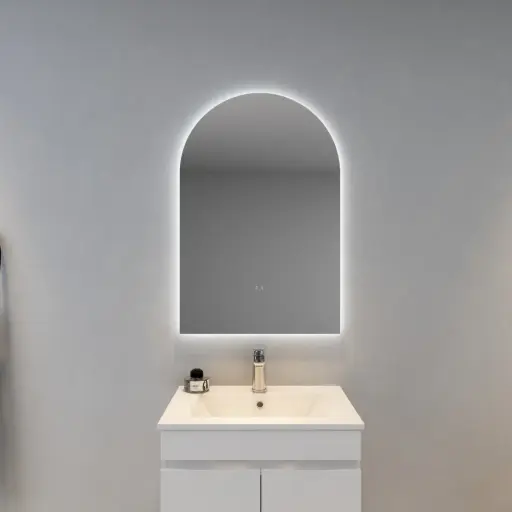 [AR6090AM] AR6090AM Aura LED backlit mirror with Acrylic strip